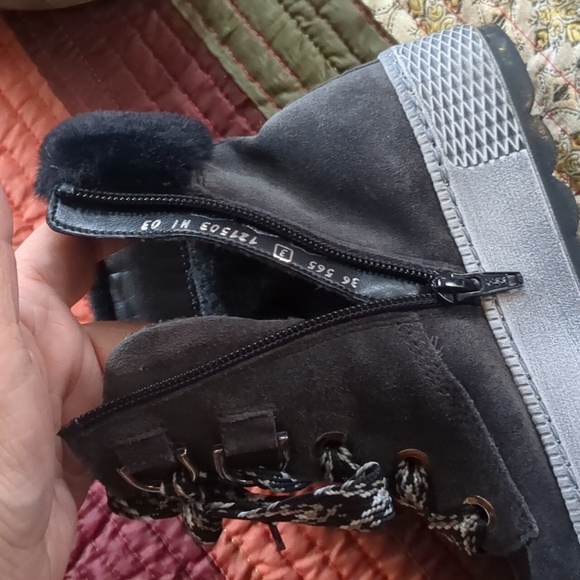 GABOR* faux fur rubber tread side zip faux lace up winter boot ladies size 36 - Picture 11 of 17